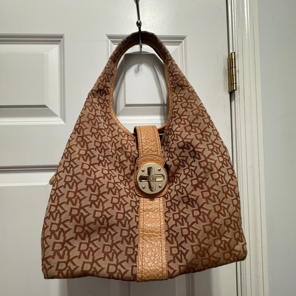 DKNY dual handle shoulder bag